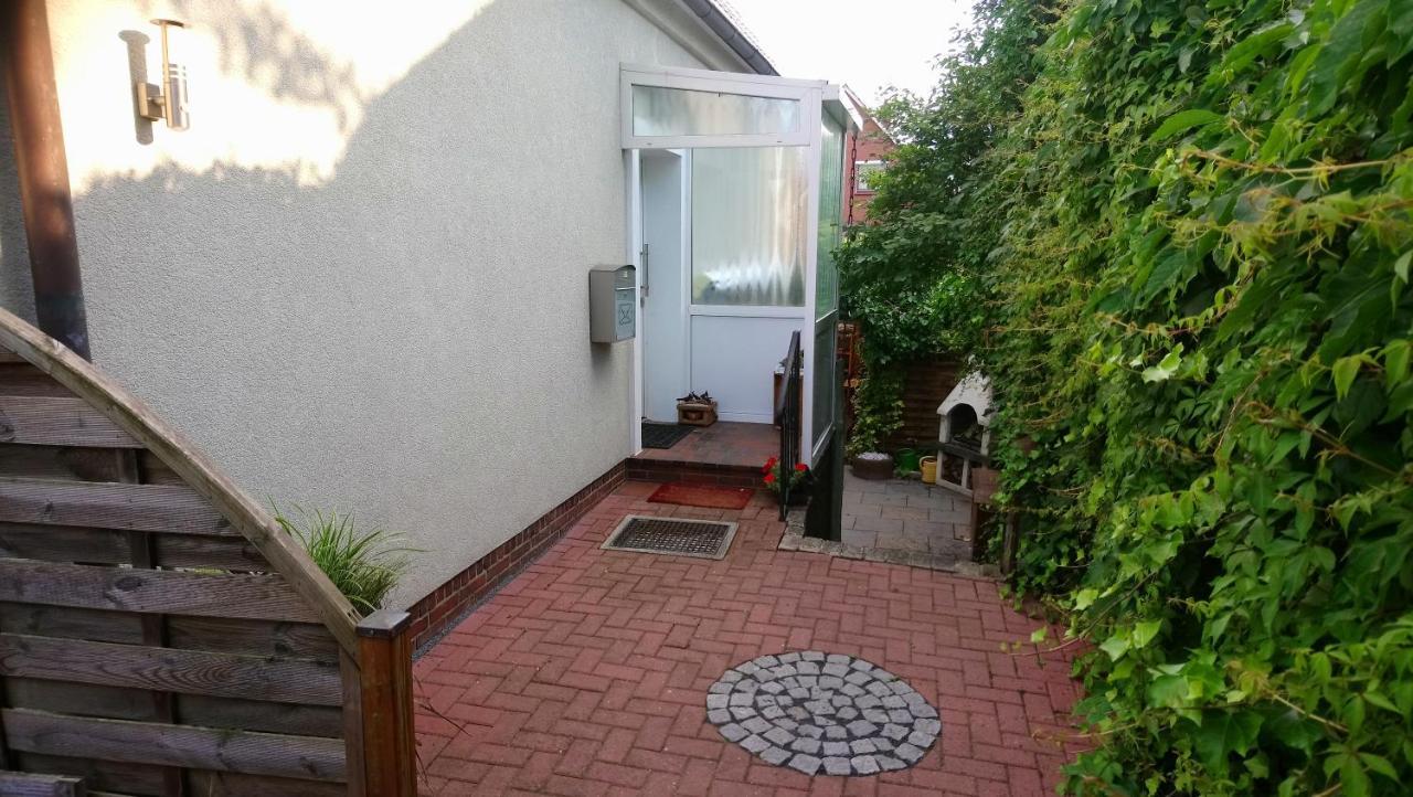 Privates Einzelzimmer Bei Der Weser-Ems-Halle Oldenburg Exterior foto